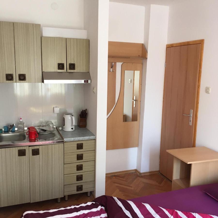 Feel Like Home Guest House Сараево Екстериор снимка