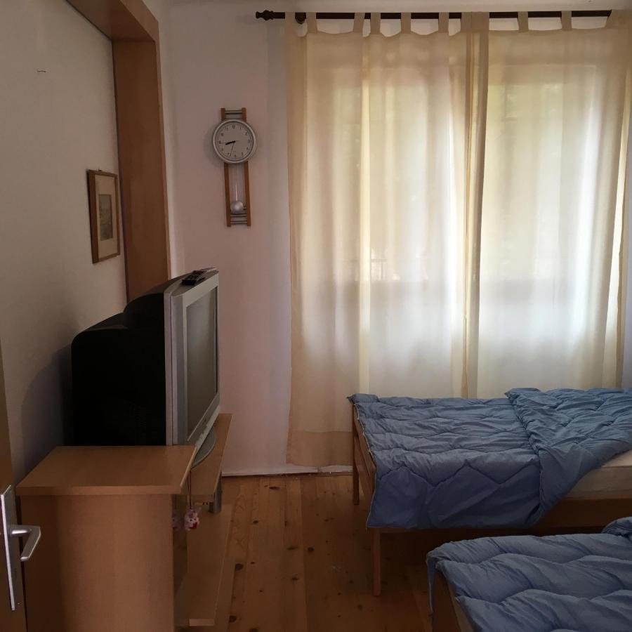 Feel Like Home Guest House Сараево Екстериор снимка